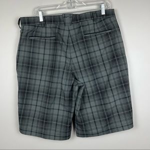 Nike Golf Shorts Mens 36 Gray Plaid Swoosh Chino Golfing Tour Performance DriFit
